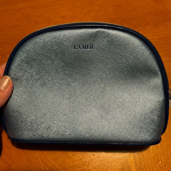 La Mer Cosmetic Bag - Picture 4 of 11